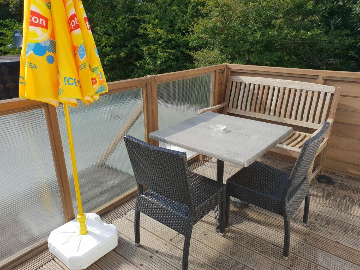 Appartement Soigner! Егмонт-Бинен Екстериор снимка